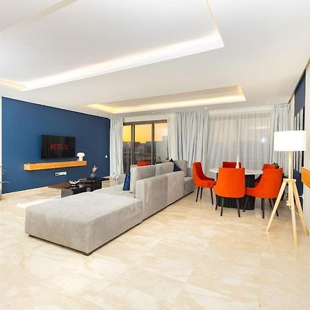 Апартаменты Modern 2Br Retreat In Marina Sale Luxury Living Hajja Экстерьер фото
